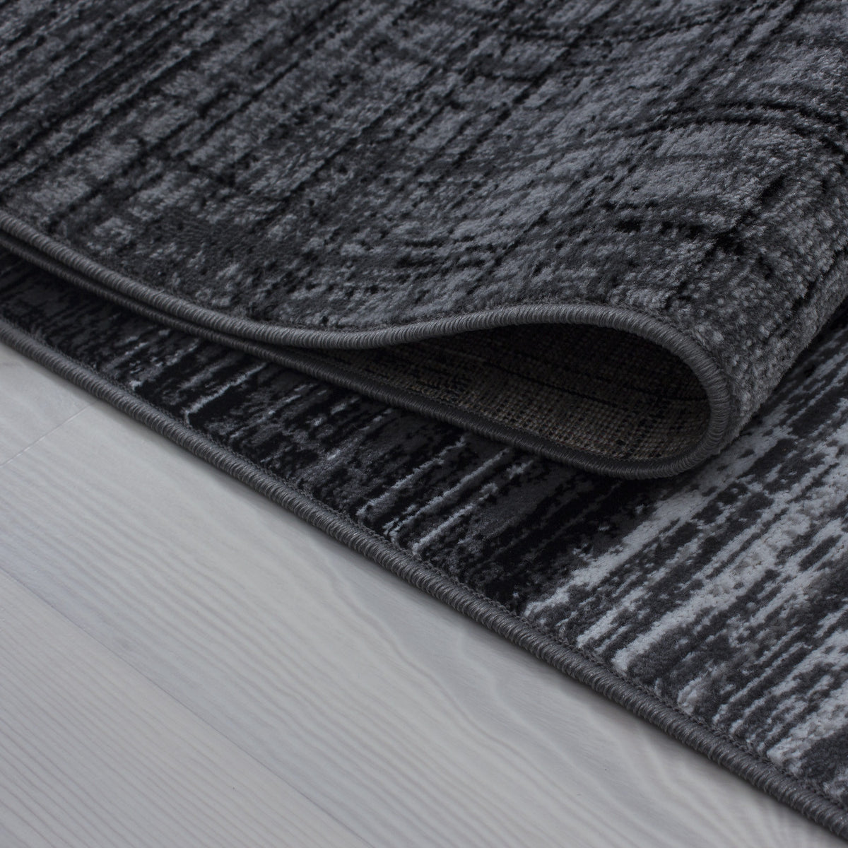 Ay Yıldız Plus 8001 Black